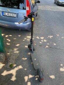 Xiaomi 4 Pro scooter - 3