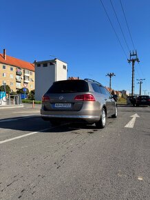 Volkswagen Passat B7 2.0 TDI - 3