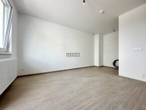 | štýlový 2i apartmán v novostavbe Ovocné sady, Ružinov, BA  - 3