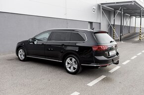 Volkswagen Passat Var. Elegance 2.0TDI EVO 110kW M6 05/2020 - 3