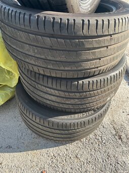 255/50 R19 letne - 3