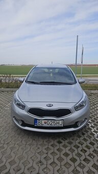 KIA CEED 1.6 CRDi, 94kW, 250.000km, r.v. 2014 - 3