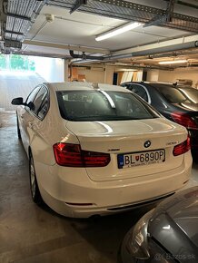 BMW 320d xdrive sedan  9/2012 - 3