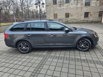 Škoda Octavia Combi 2.0 TDI DSG F1 Ambition DVD Ťažné - 3