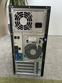 HP Proliant ML310e Gen8 V2 - 3