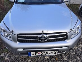 Toyota rav4 III 2.2 D-4D 100KW r.v.2008  383000KM - 3