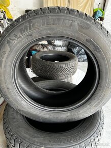 Michelin 235/60 r17 - 3