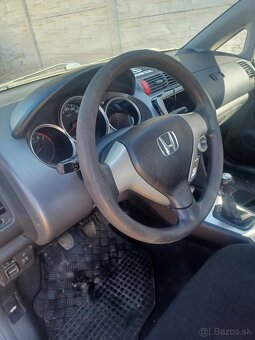 Rozpredam Honda City 1.4 61kw L13A8 2008 - 3