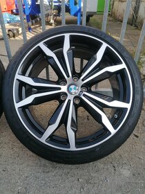 Alu sada=5x112 =orig.BMW M= s pneu=225/40 R20 - 3