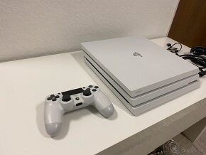 Sony Playstaion 4 Pro 1TB - 3