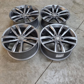 Originál Volkswagen Passat Dartford disky5x112 R18 ET44 - 3