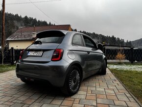 Predám Fiat 500e 42kWH rok 01/08/2022 19 677km - 3