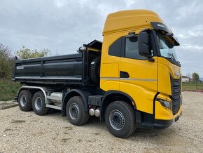 Iveco X-WAY 8x4 s lůžkem, 530 koní a nástavbou S3 - 3