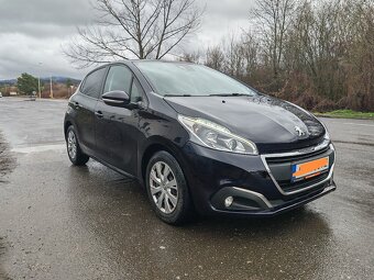 Peugeot 208 - 3