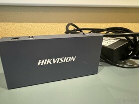Hikvision switch - 3