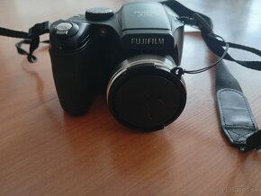 fuji finepix s700 - 3