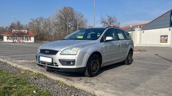 Ford Focus Combi 1.6 Benzin 192 000 km / 2005 - 3