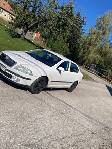 Škoda octavia 2 1.6 mpi - 3