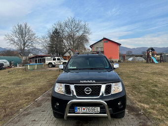 Predám Nissan Navara V6 - 3