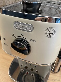 Delonghi kávovar - 3