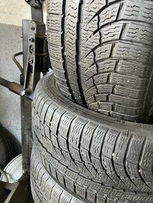 Zimné pneu 225/40R18 viem aj prezuť - 3