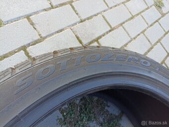 Zimné pneu Pirelli Sottozero 3 245/40 R20 XL - 3