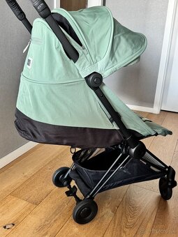 Cybex coya matt black leaf green - 3