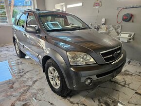 KIA SORENTO 2.5 CRDI - 3