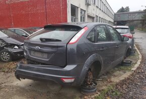 Rozpredam na diely Ford Focus MK2 lift 1.6 SHDA - 3