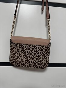 DKNY crossbody kabelka - 3