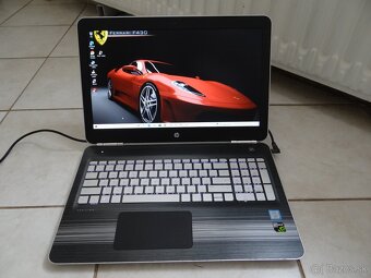 15.6" HP Pav 15/ Core i7/ 8GB RAM/128SSD a 1TB HDD/NVidia G - 3