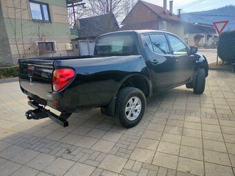 Predám Mitsubishi L200, r.v.2015, 100kw, uzávierka - 3