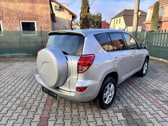 Toyota RAV4 2.0 112kW 2007 193998km 1.majitel bez koroze - 3