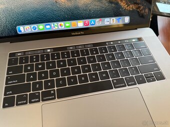 MacBook PRO 15 - 3