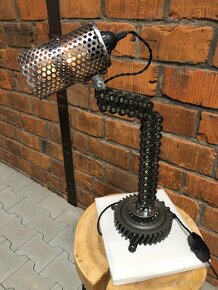 Industriálna lampa - reťaz+ozubené koleso - 3