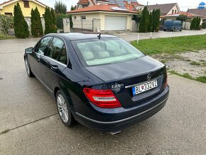 Predám Mercedes C200 W204 2012 - 3