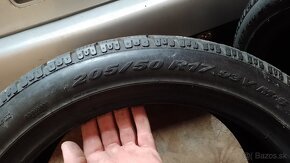 Predám zimné pneu 205/50r17 - 3