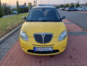 Lancia YPSILON 1,4i 16V 100hp momodesign - 3