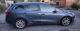 KIA Ceed SW 1.6 GDi VGT 135k , Benzin, Automat Platinum - 3