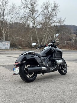 Honda Valkyrie 1800 ABS - 3