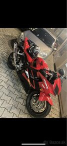 Honda Cbr 600R - 3