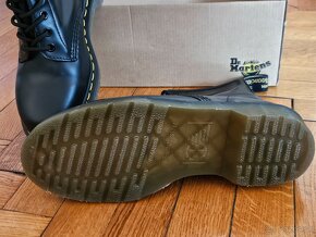 Na predaj Dr. Martens - 3