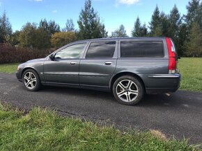 Predam Volvo V70 D5 - 3