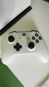 Xbox one s 500gb - 3