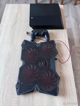 Playstation 4 + ovládač - 3