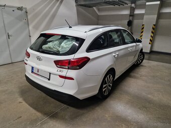 Hyundai i30 CW combi 1,4 73kW 2019 nízky nájazd - 3