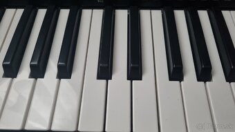 YAMAHA PSR E453 - 3