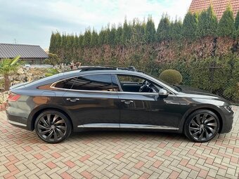 Arteon 2,0 TSI R- line 206kW 41.323 km 4x4 Virtual - 3