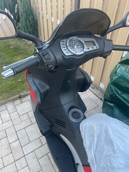 Gilera VXR 200 - 3