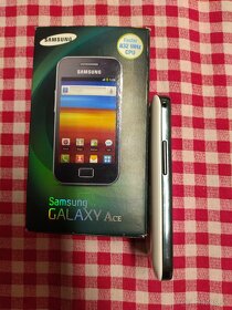 SAMSUNG GALAXY Ace GT-S5839i - 3